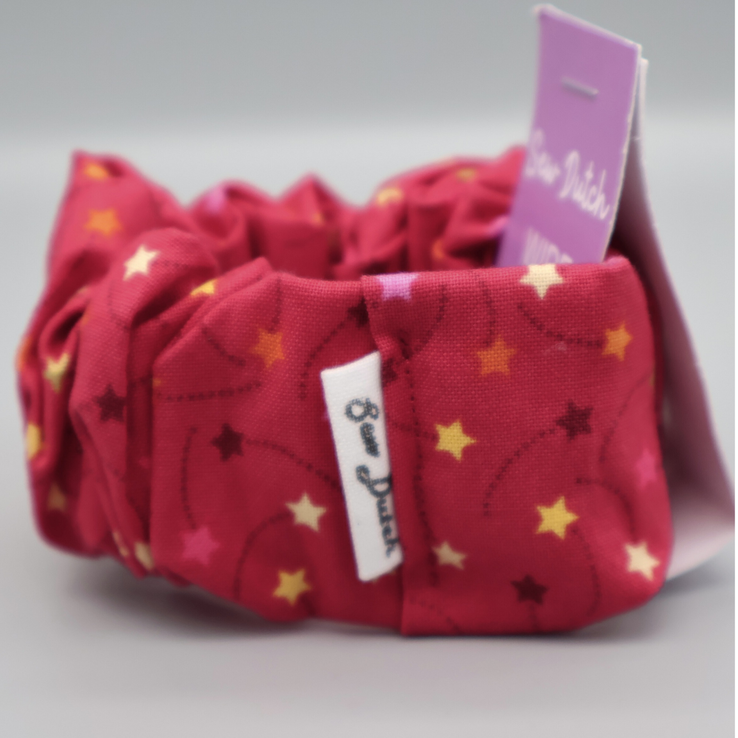 Wide elastic festive stars