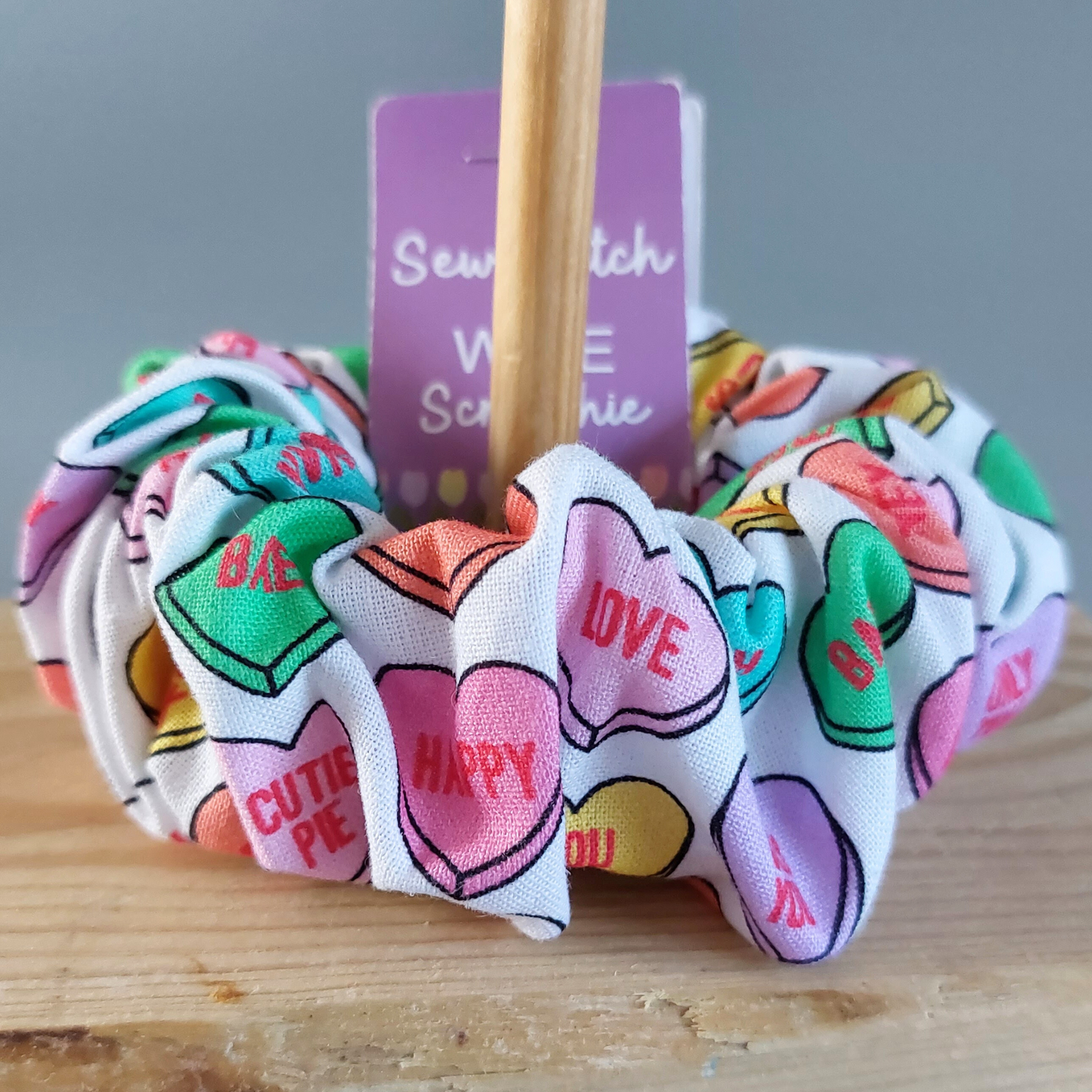 Wide elastic love hearts