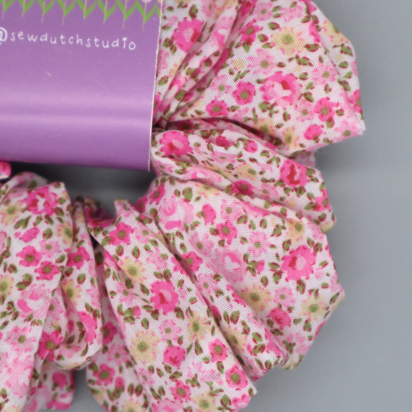 XL pink ditsy scrunchie