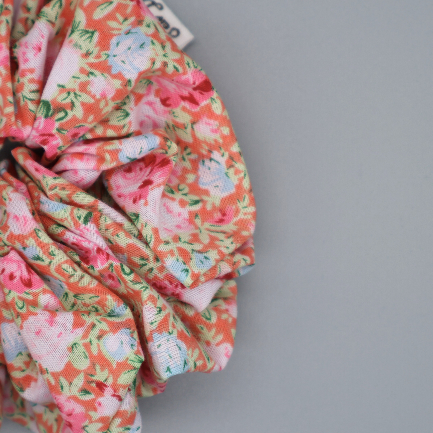 XL coral ditsy rose scrunchie