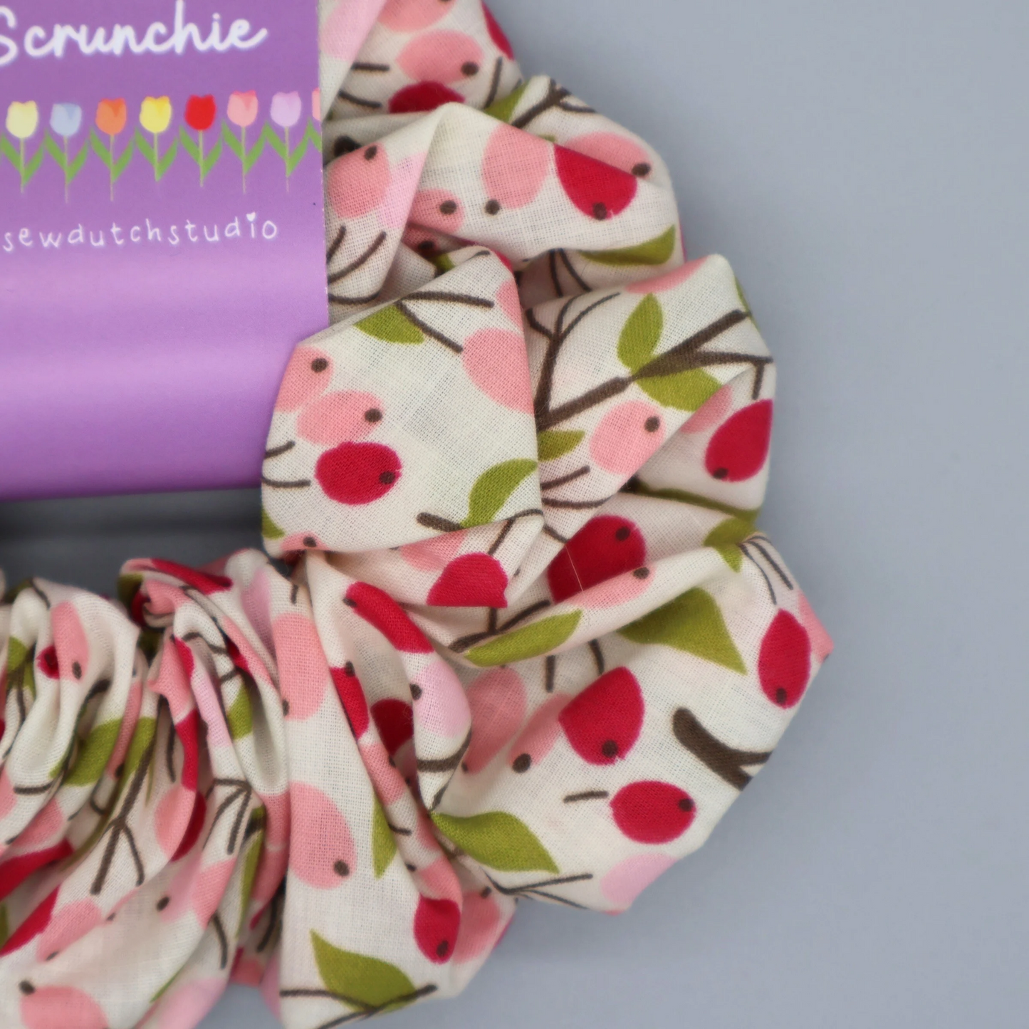 XL pink berries scrunchie