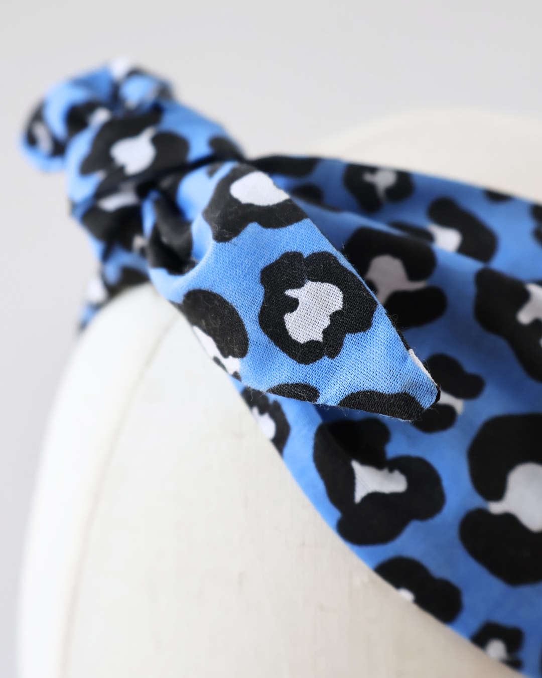 Retro Knotted Headband Leopard Blue