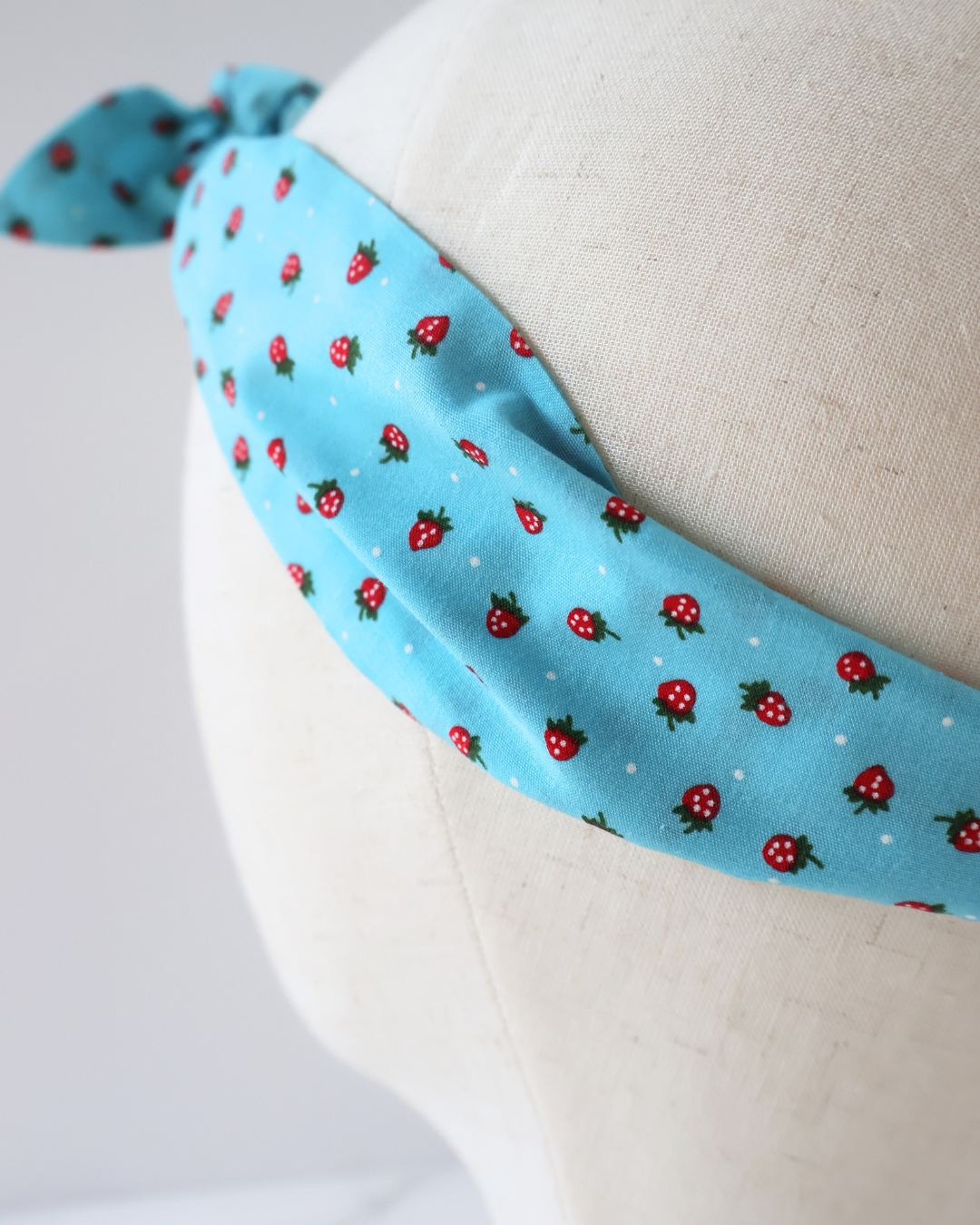 Retro Knotted Headband Strawberry Blue