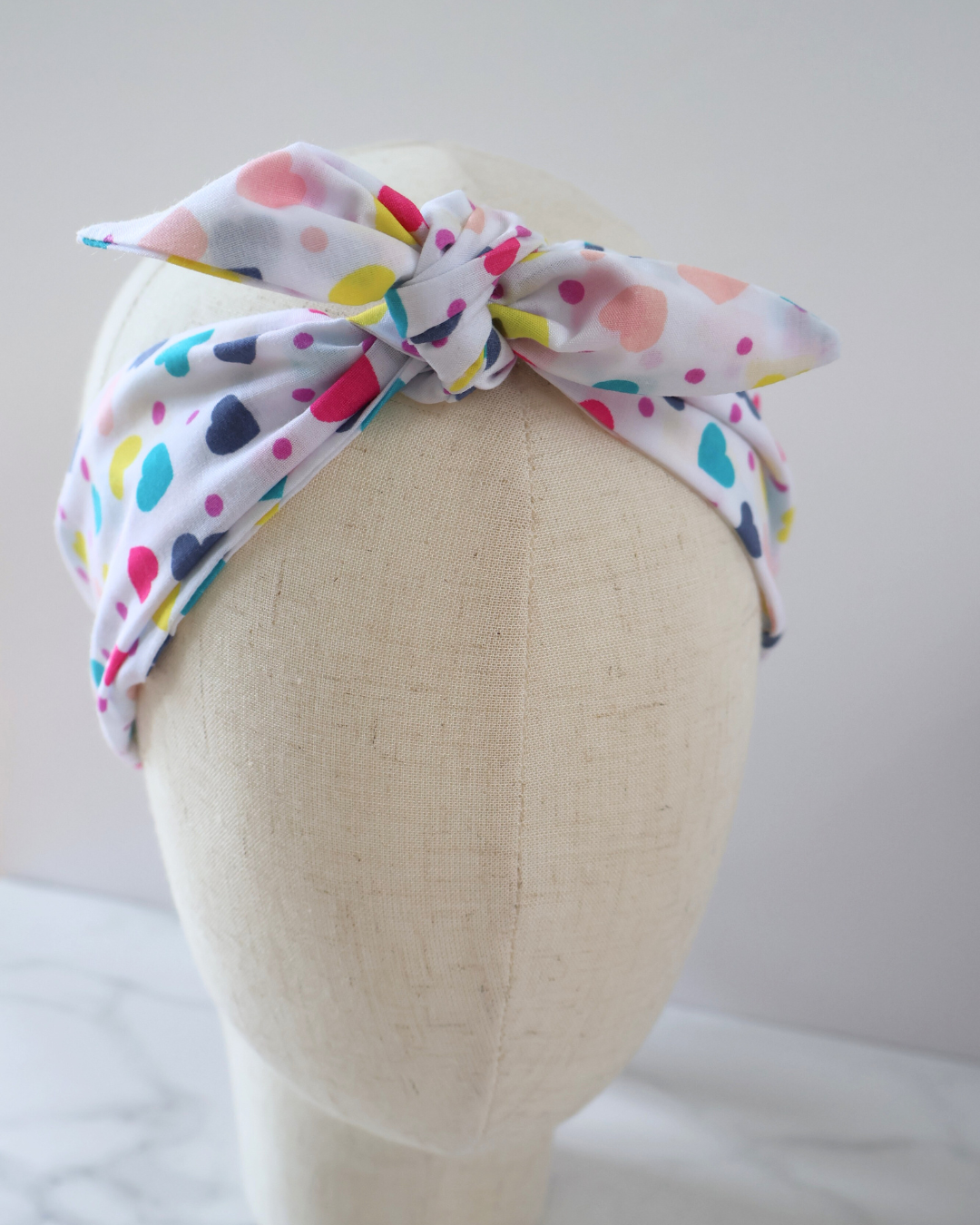 Retro Knotted Headband Multi Hearts White